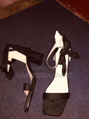 Black Bow Heels – Elegant Chic