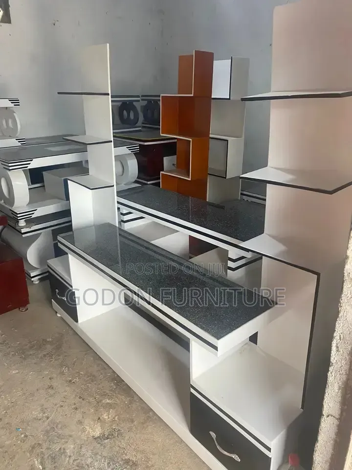 TV Stand in High Quality Wood