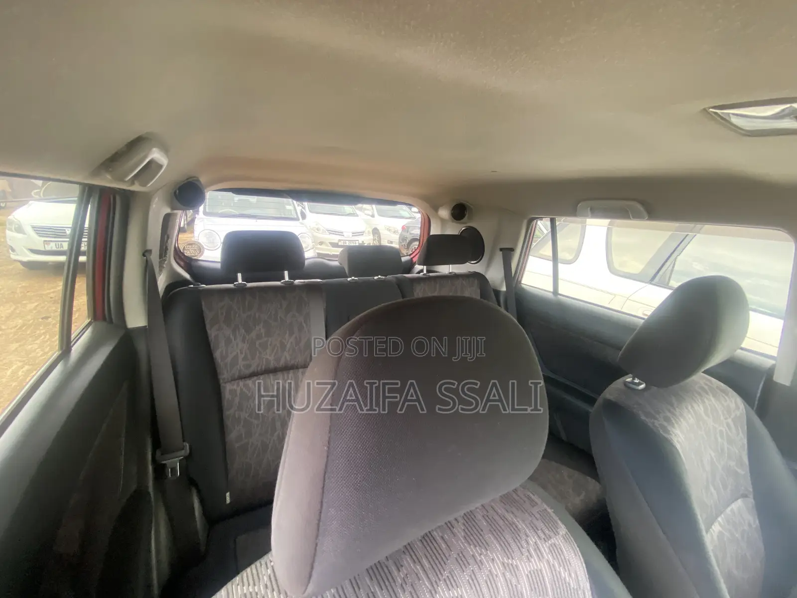 Toyota Rumion 1.5 FWD 2023 Red