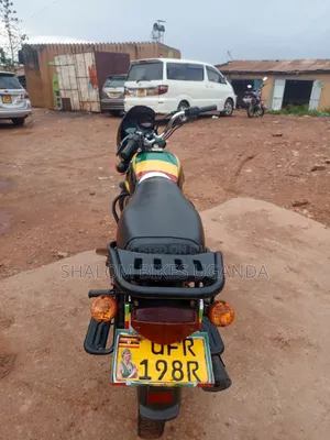 Bajaj CT 125X 2023 Black