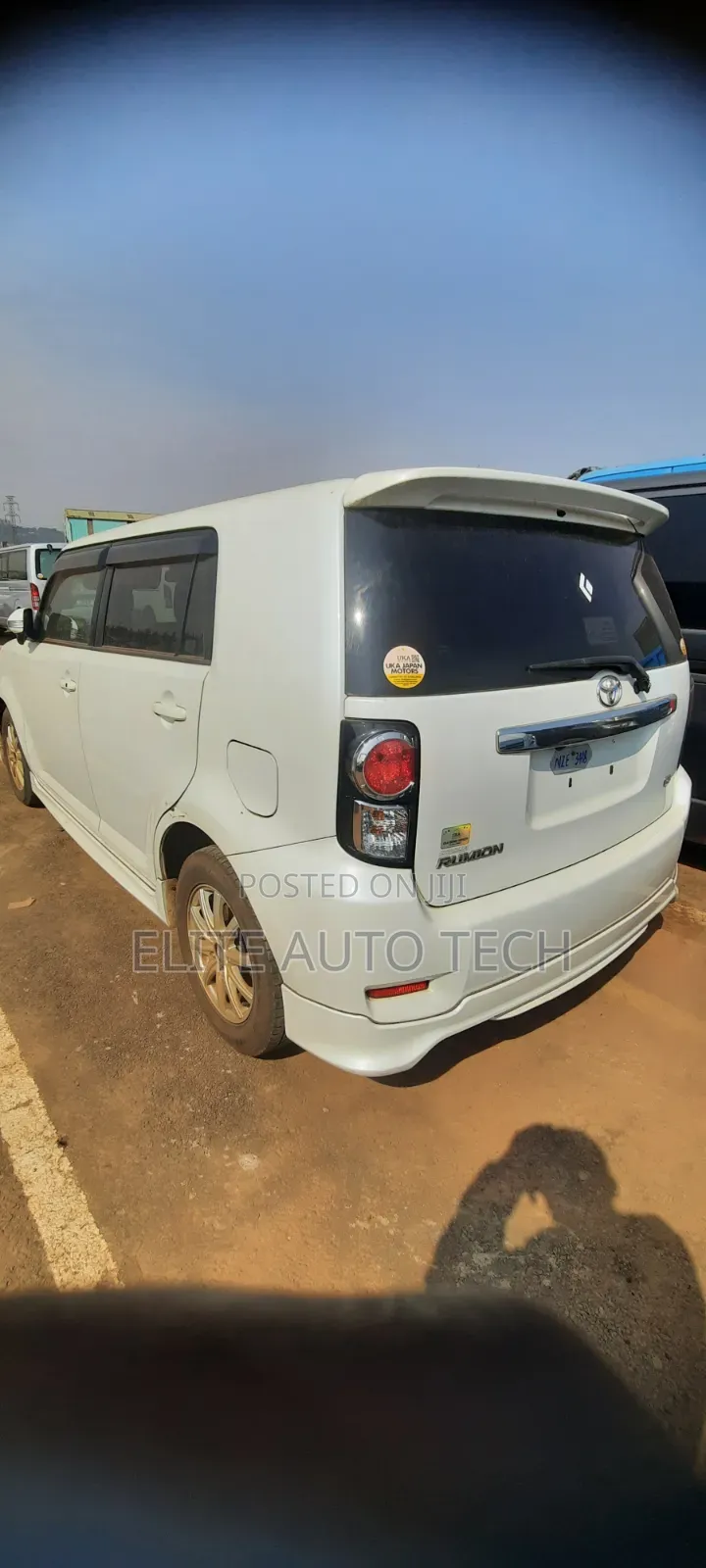 Toyota Corolla Rumion Hatchback 1.8 FWD 2012 White