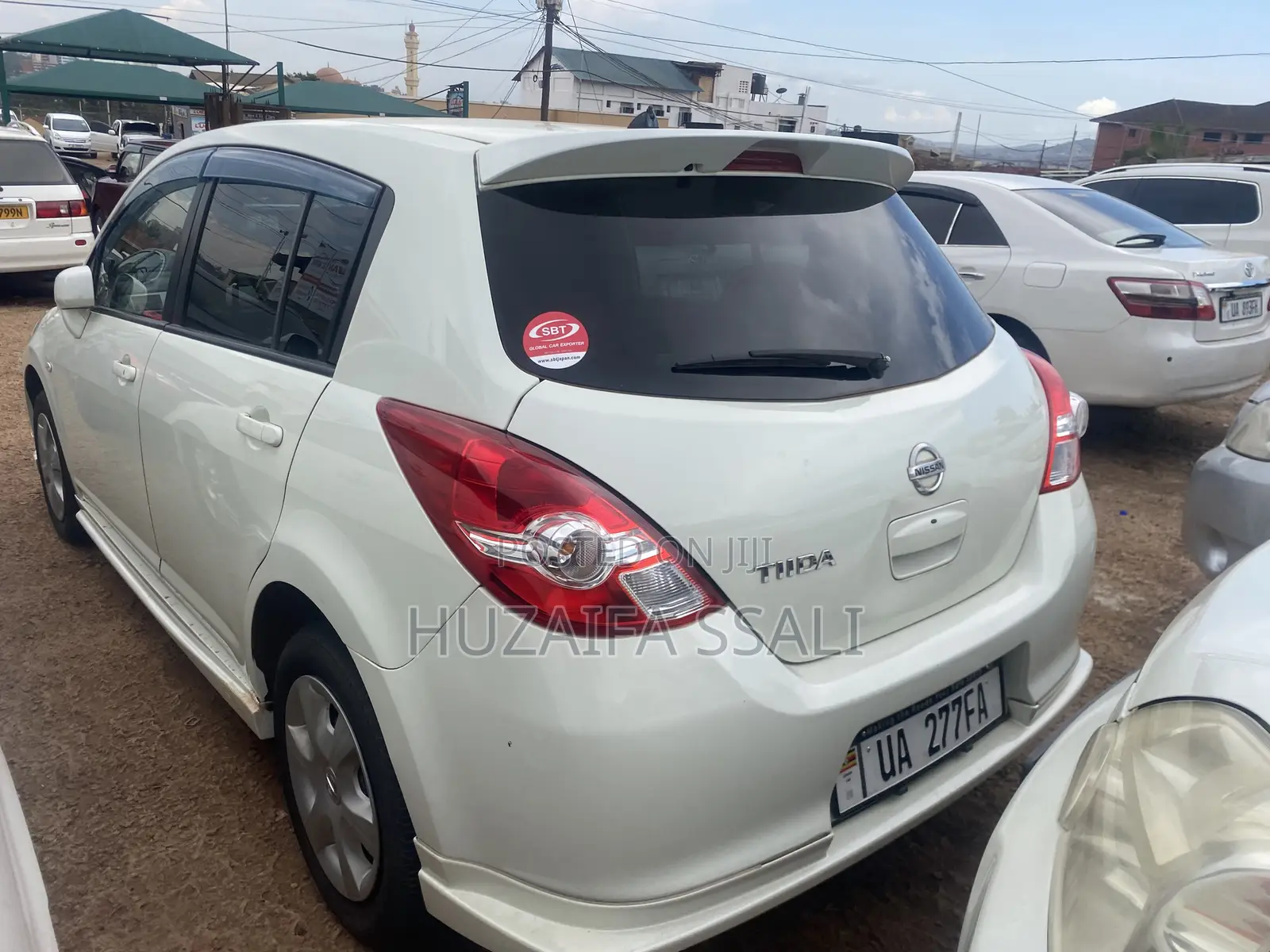 Nissan Tiida 2015 White