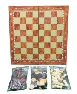 Foldable 3-in-1 Wooden Board Game Set Featuring Chess, Checkers