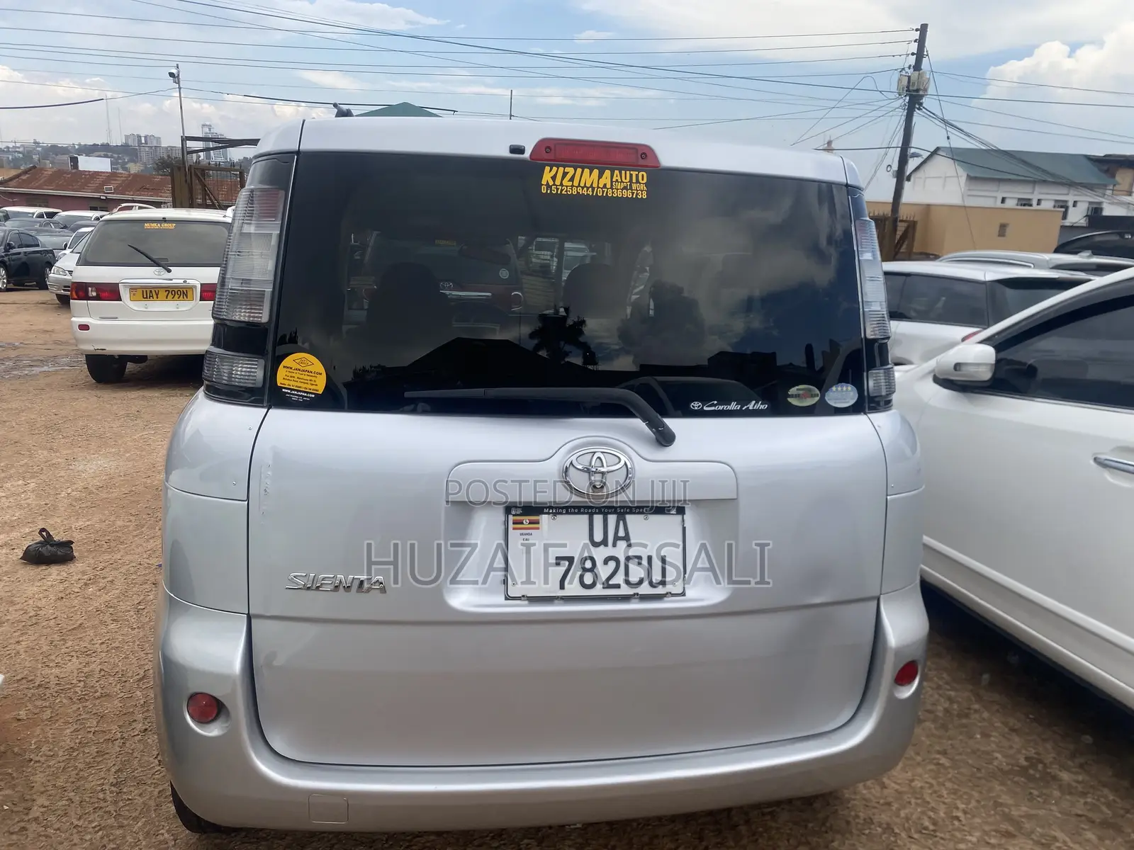 Toyota Sienta 2012 White