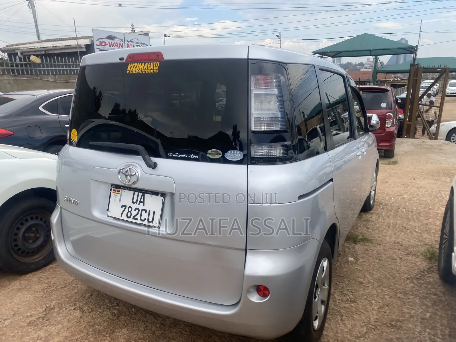 Toyota Sienta 2012 White