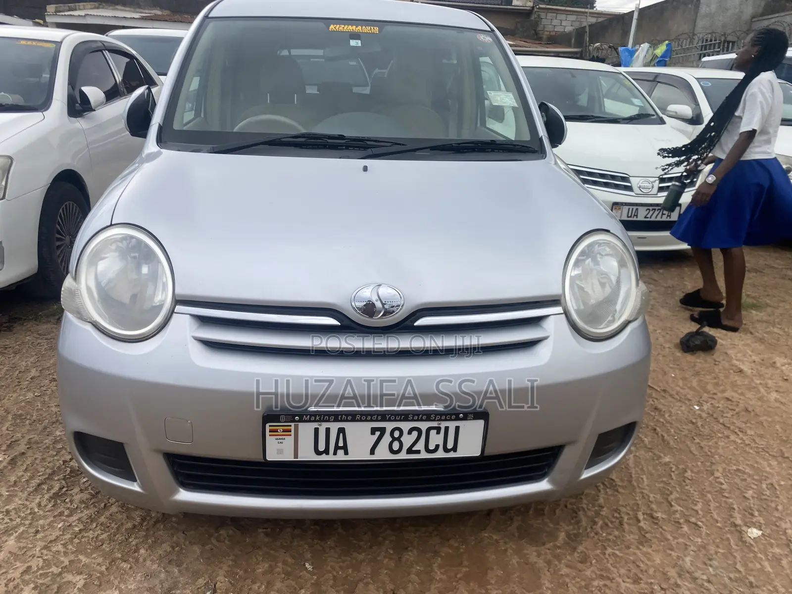 Toyota Sienta 2012 White