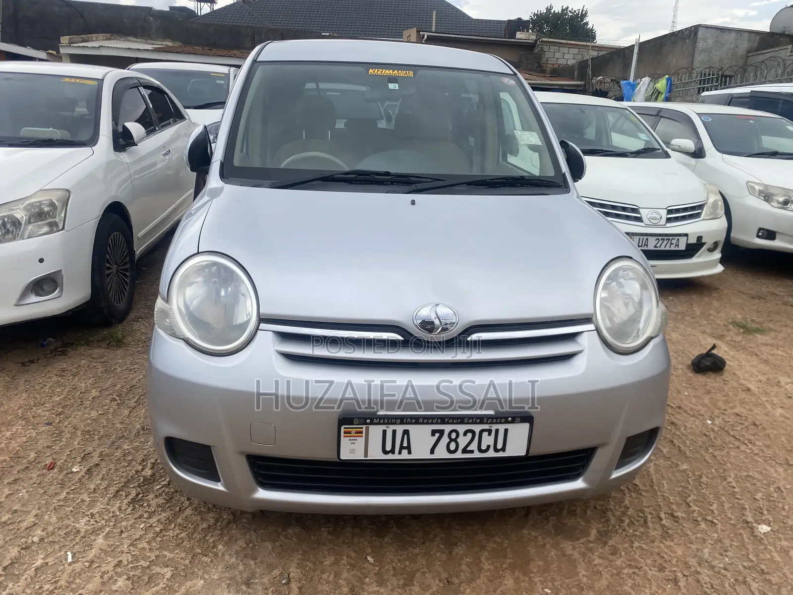 Toyota Sienta 2012 White