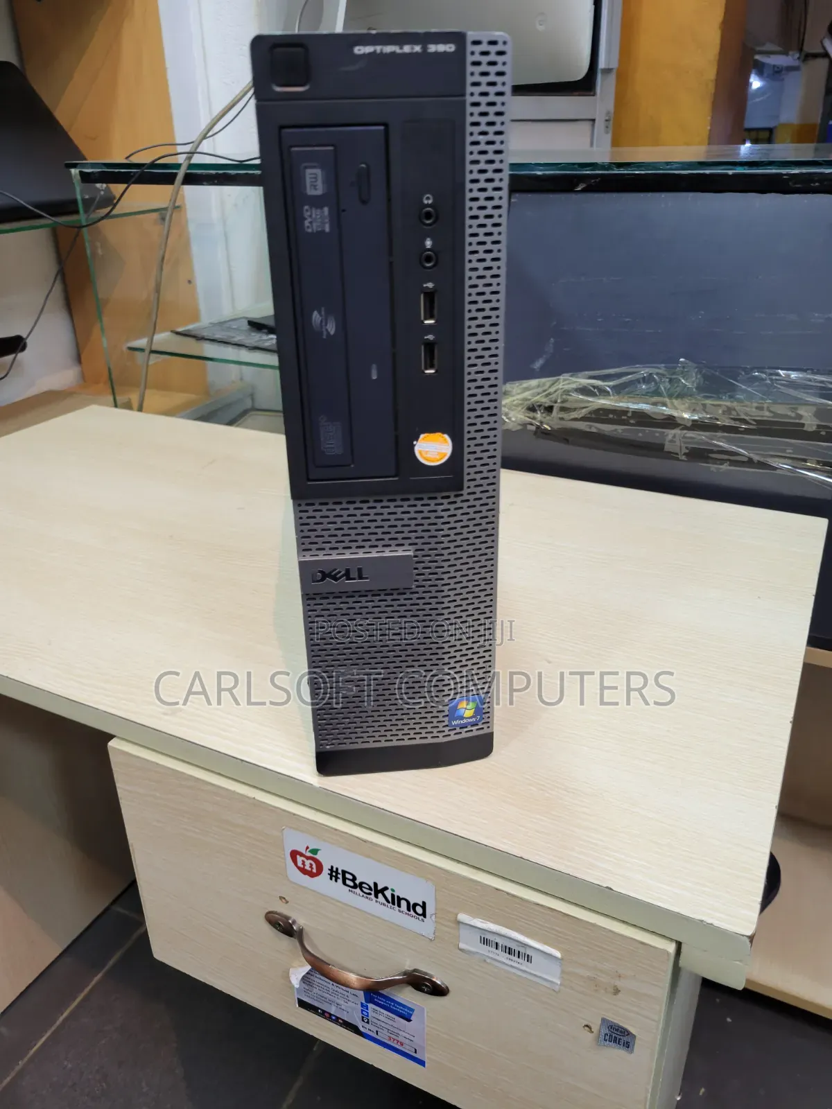 New Desktop Computer Dell OptiPlex 390 4GB Intel Core i5 HDD 500GB