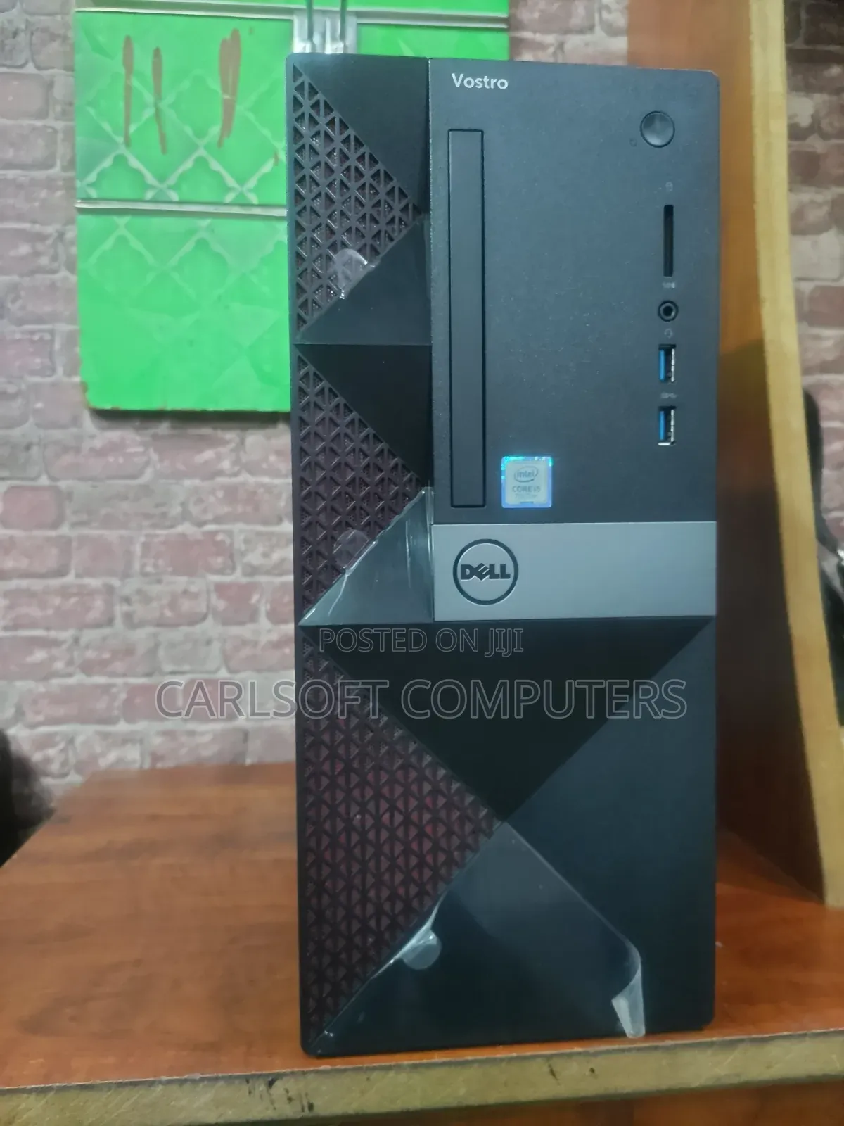 New Desktop Computer Dell Vostro 3900 8GB Intel Core i5 HDD+SSD 500GB