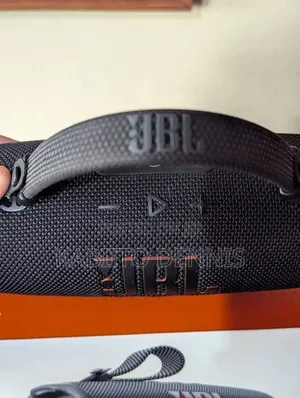 JBL Charge 6