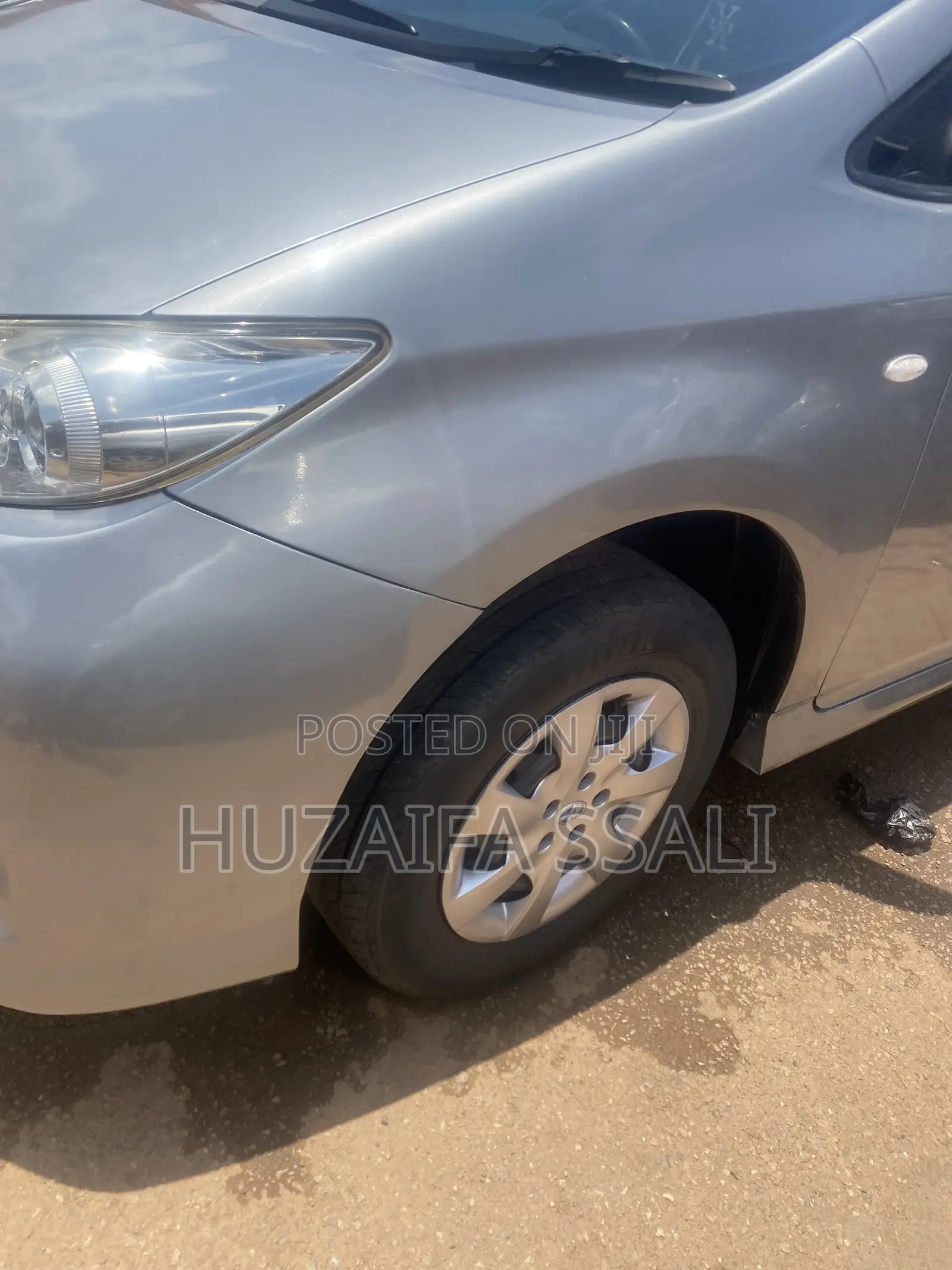 Toyota Wish 2013 Silver