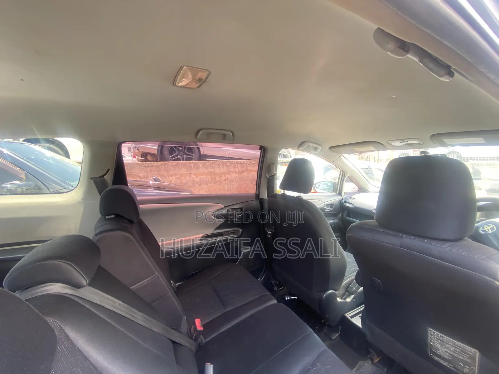 Toyota Wish 2013 Silver