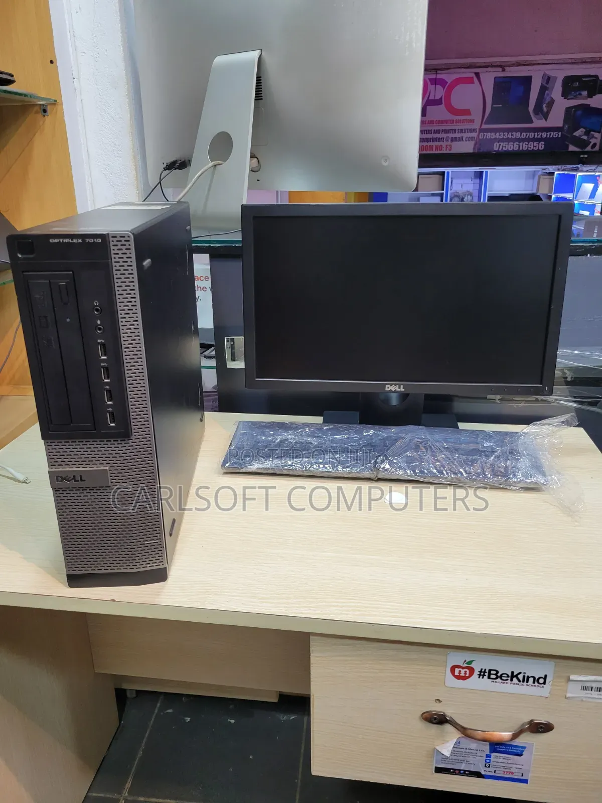 New Desktop Computer Dell OptiPlex 7010 4GB Intel Core i3 HDD 500GB