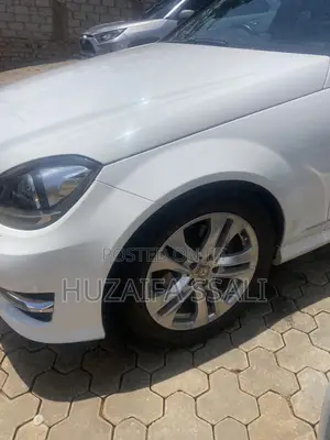 Mercedes-Benz C180 2020 White