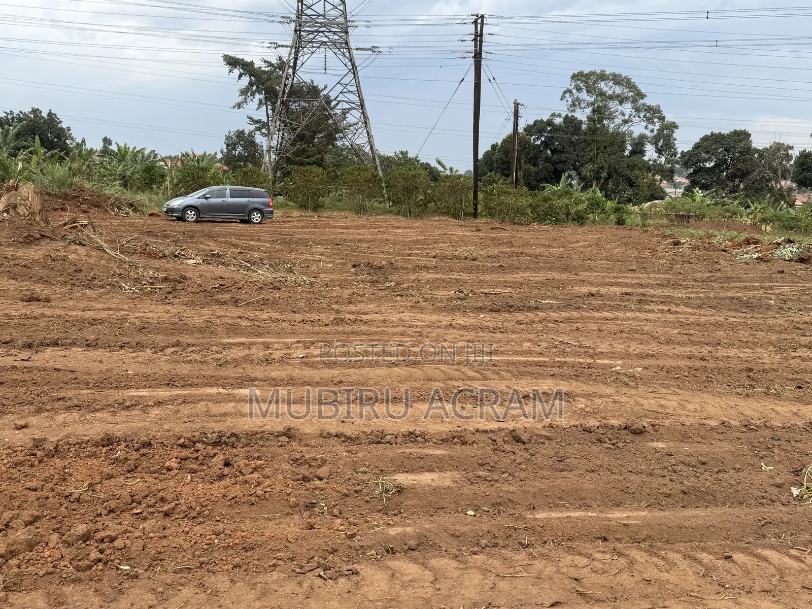 Land in Kawanda 100*50