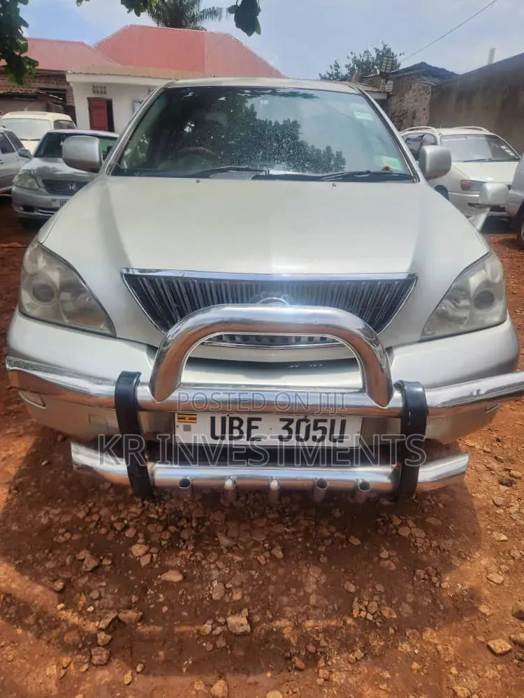 Toyota Harrier 3.0 V6 2005 Silver