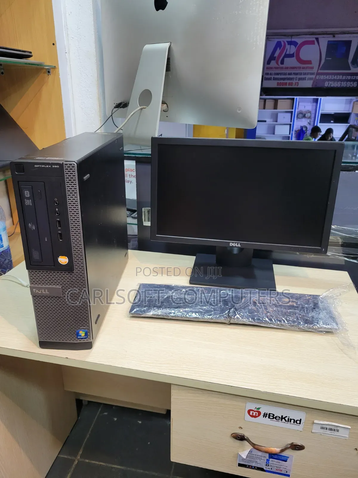 New Desktop Computer Dell OptiPlex 7010 4GB Intel Core i3 HDD 500GB