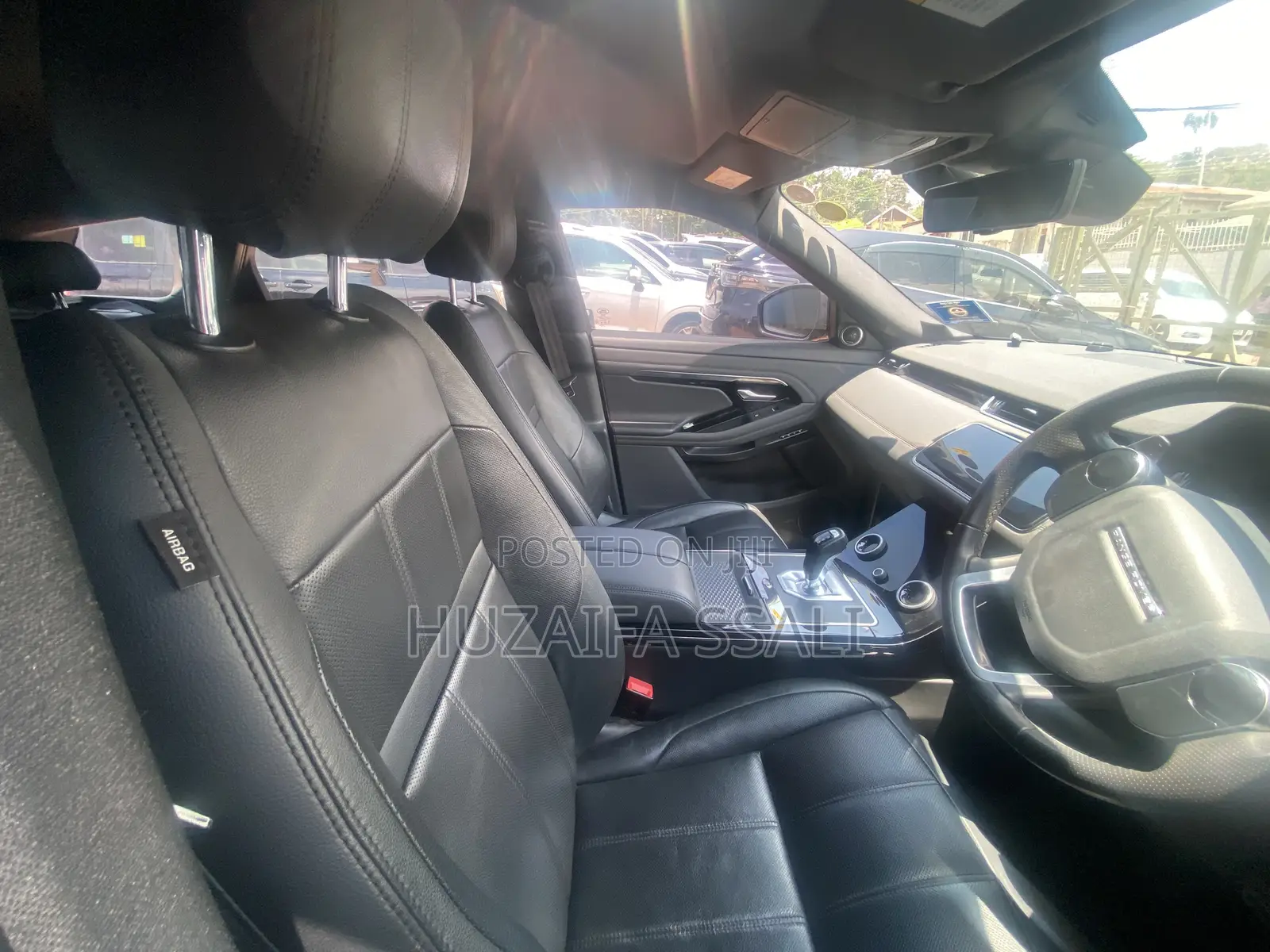 Land Rover Range Rover Evoque 2022 Black