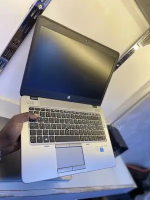 Laptop HP EliteBook 840 G2 8GB Intel Core i5 HDD 500GB