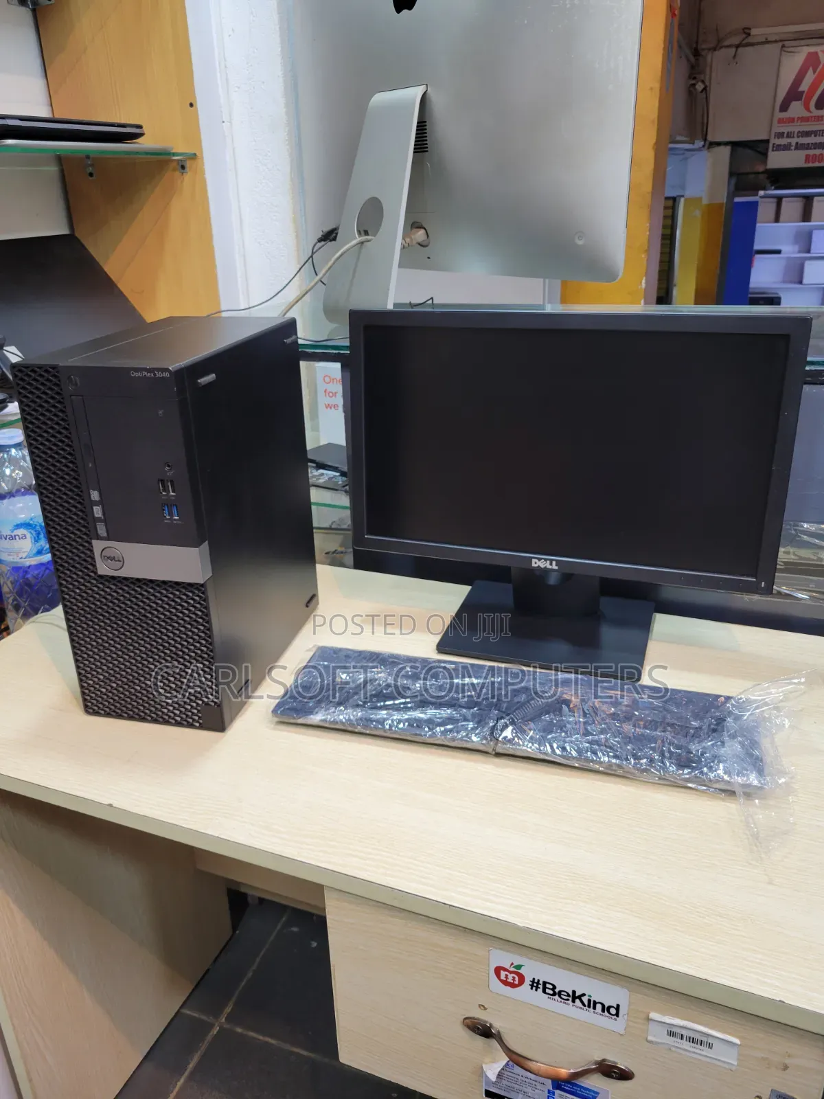 Desktop Computer Dell OptiPlex 7040 8GB Intel Core i5 HDD+SSD 500GB