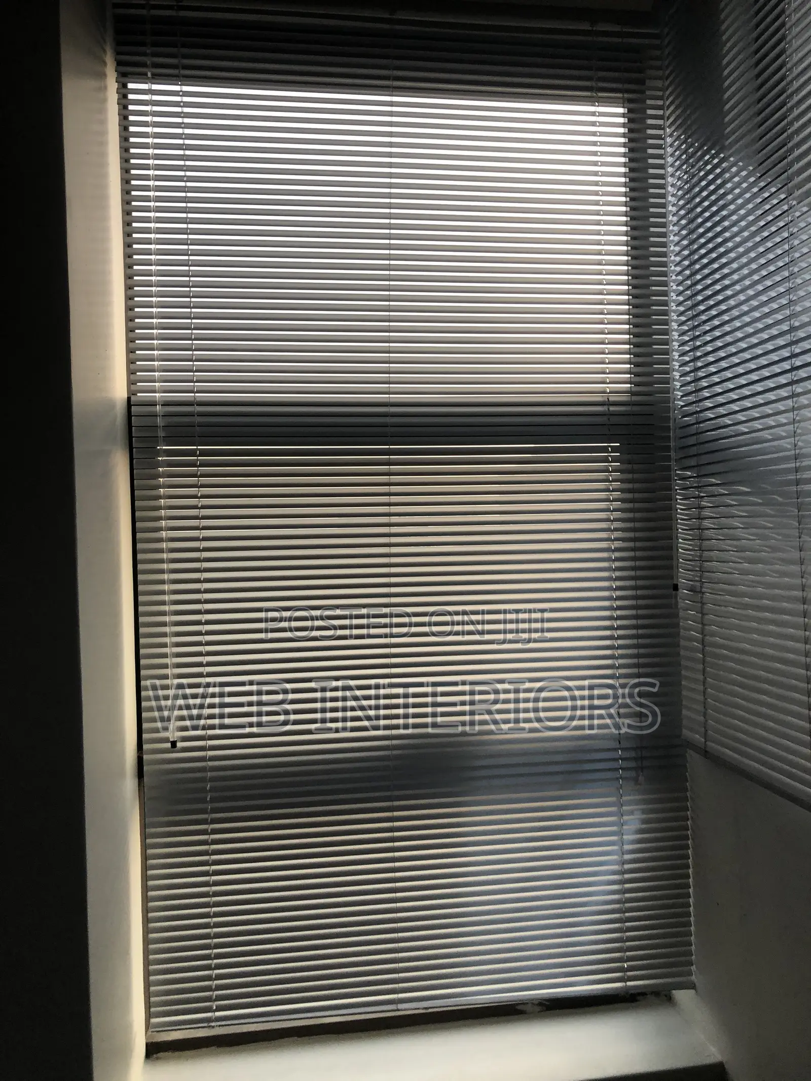Metallic Window Blinds Per Square Meter