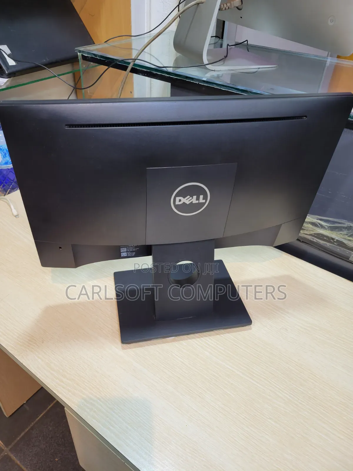 Dell 19 inches Monitor
