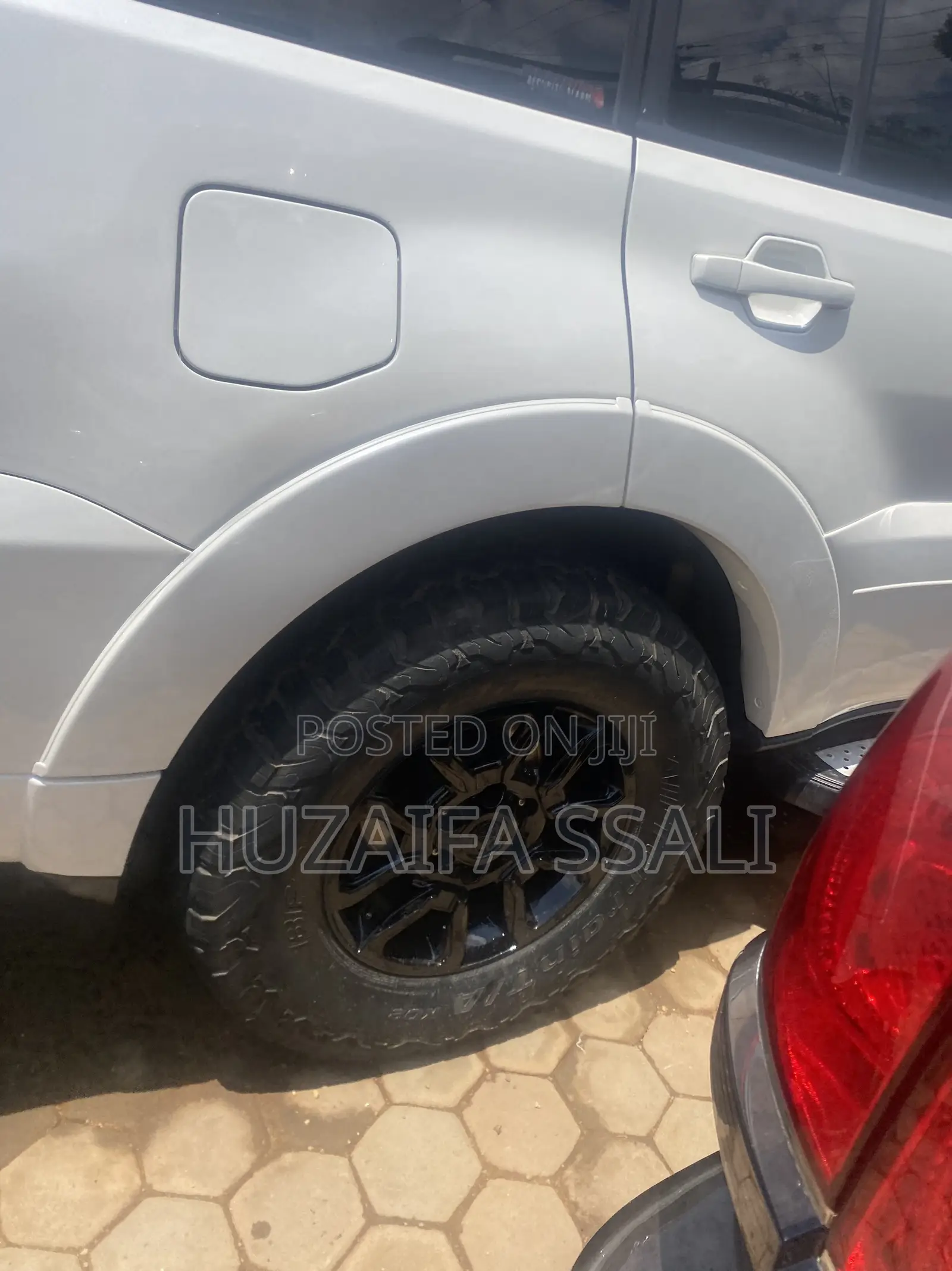 Mitsubishi Pajero 2010 White