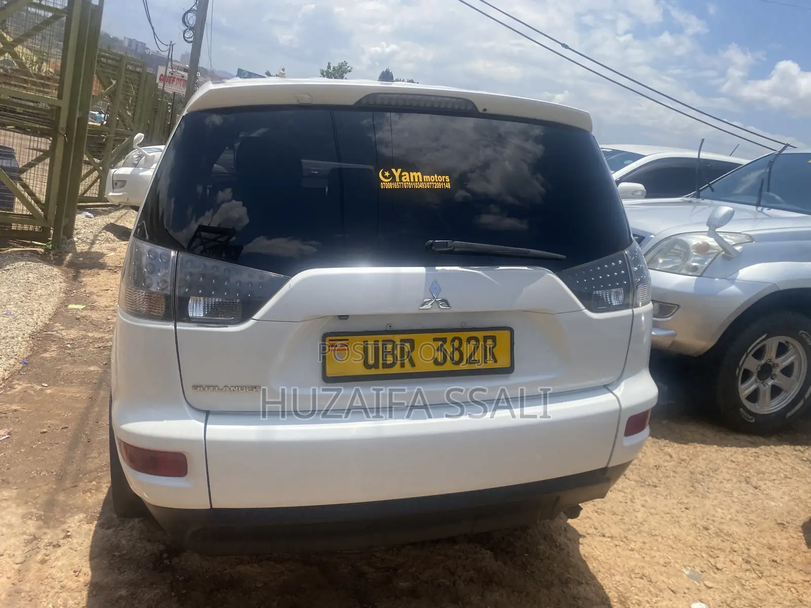 Mitsubishi Outlander 2010 White
