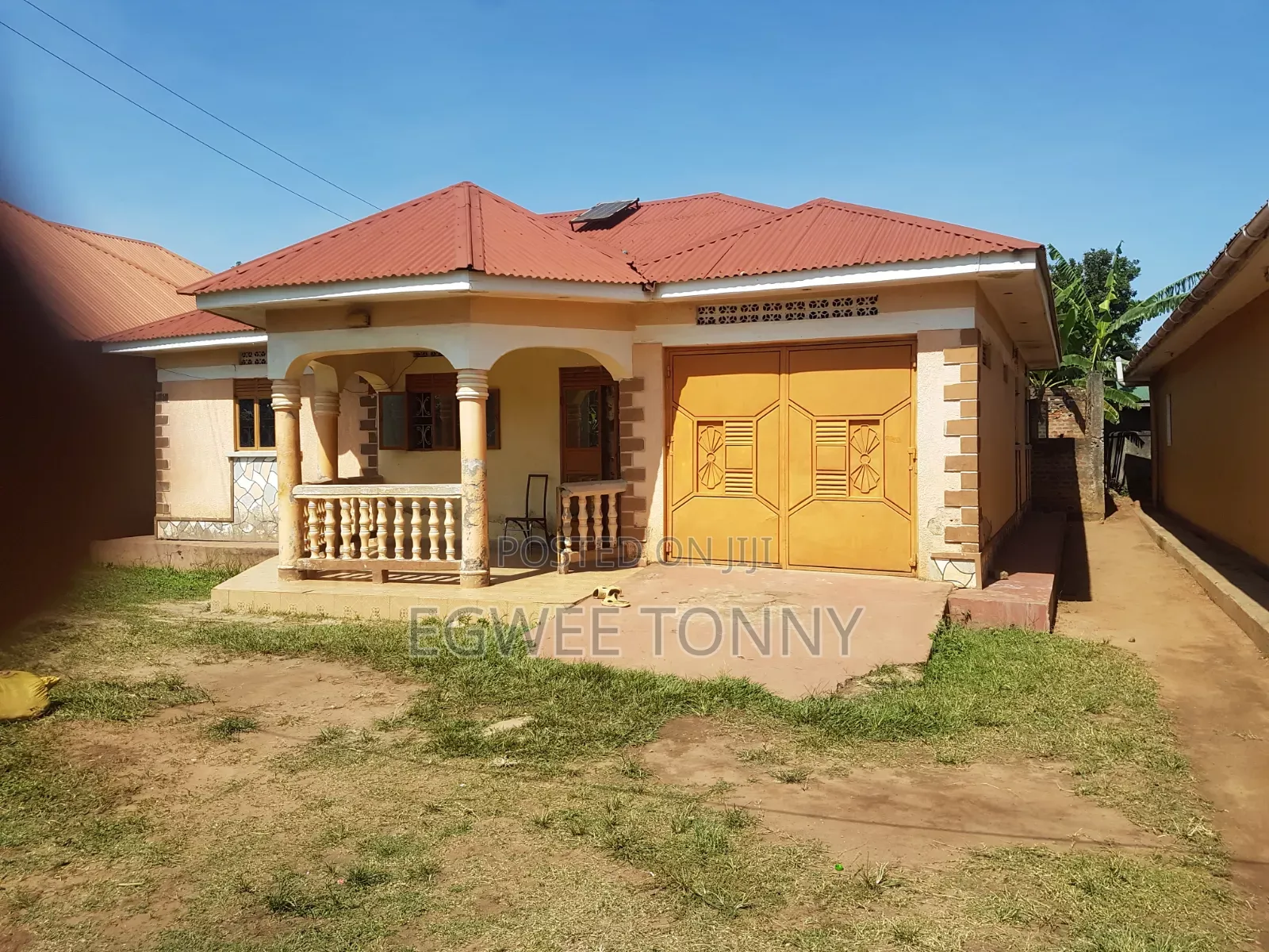Furnished 5bdrm House in Odoko Mit..., Lira for sale