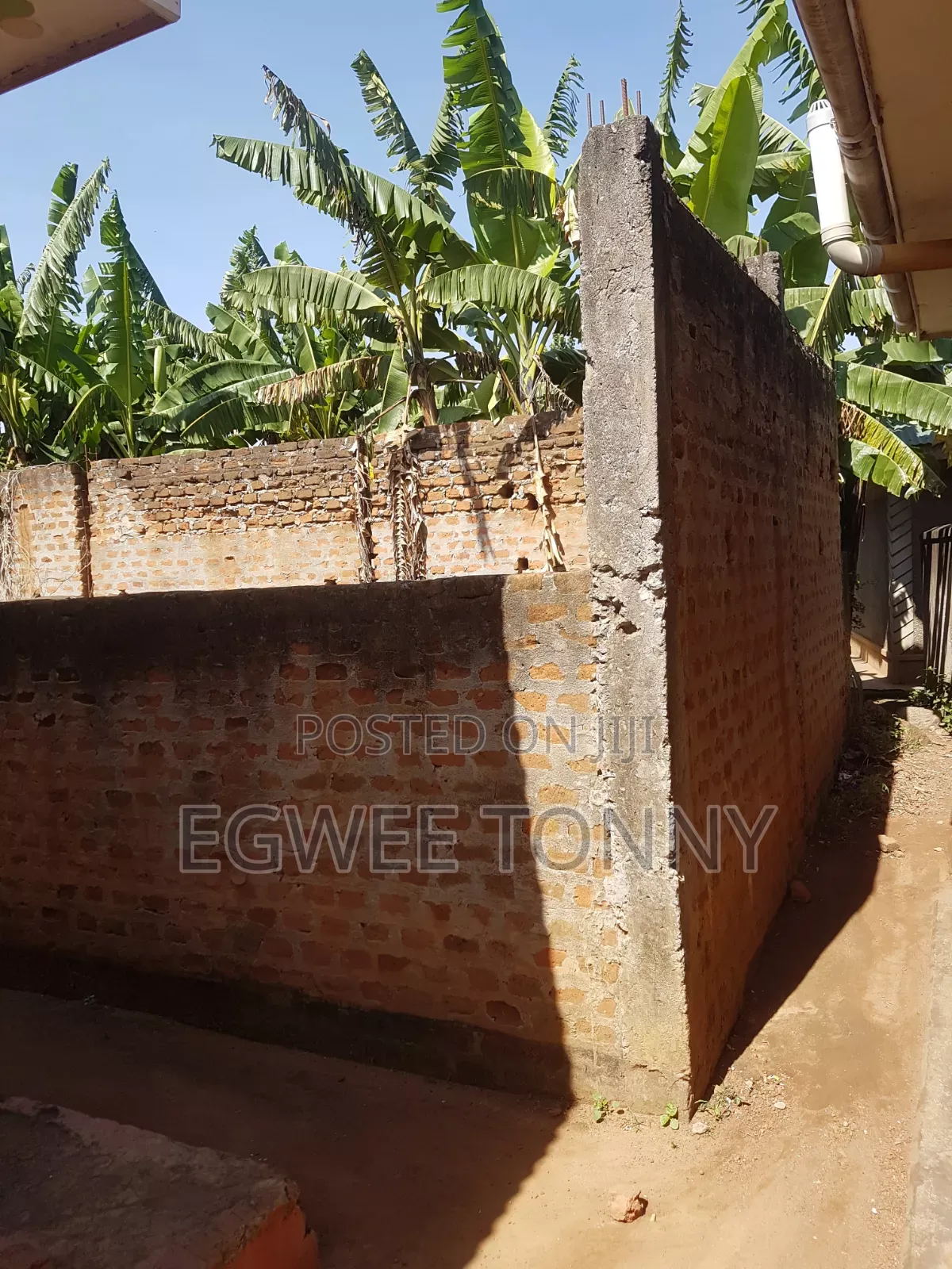 Furnished 5bdrm House in Odoko Mit..., Lira for sale