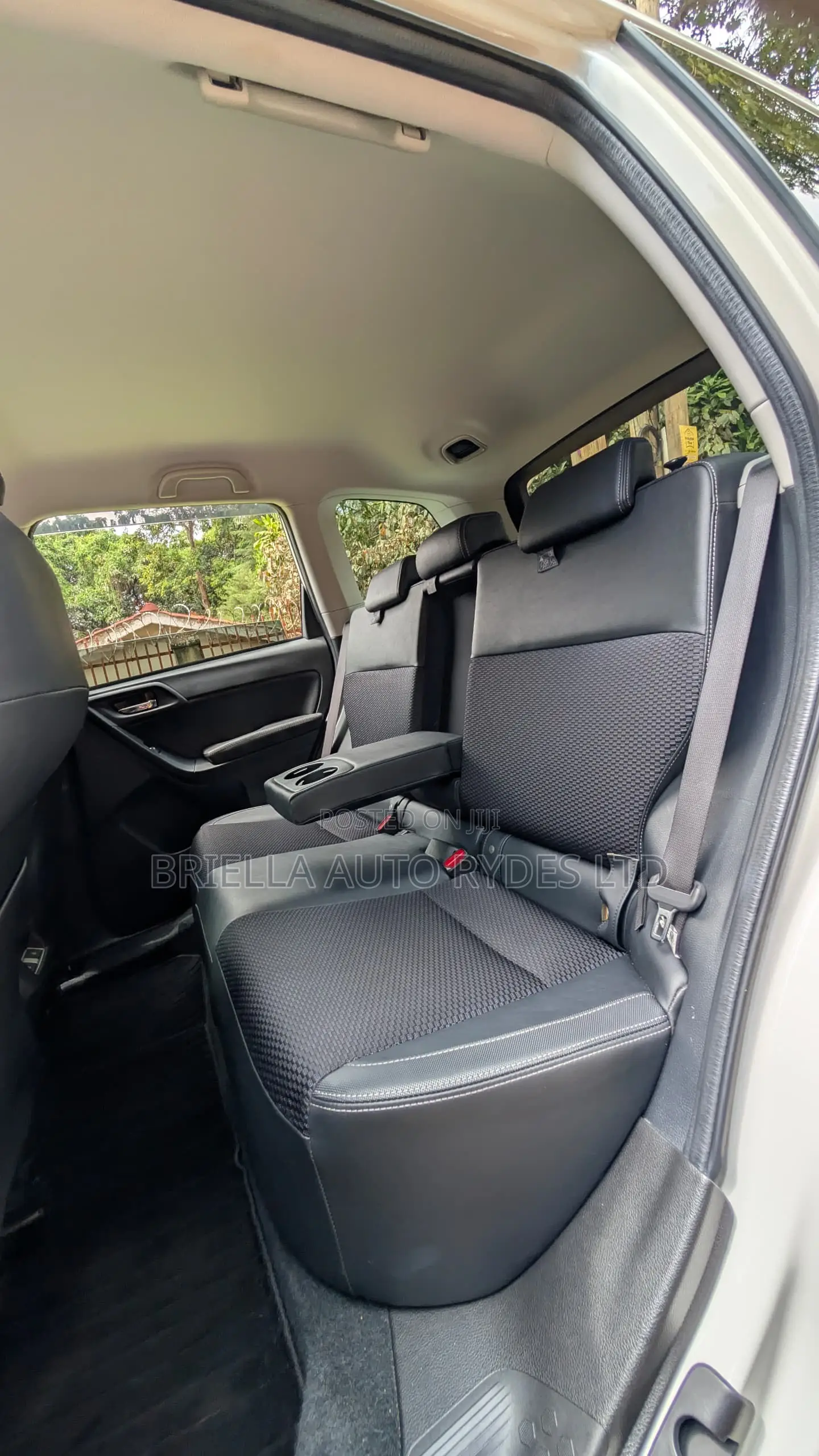 Subaru Forester 2017 Off white