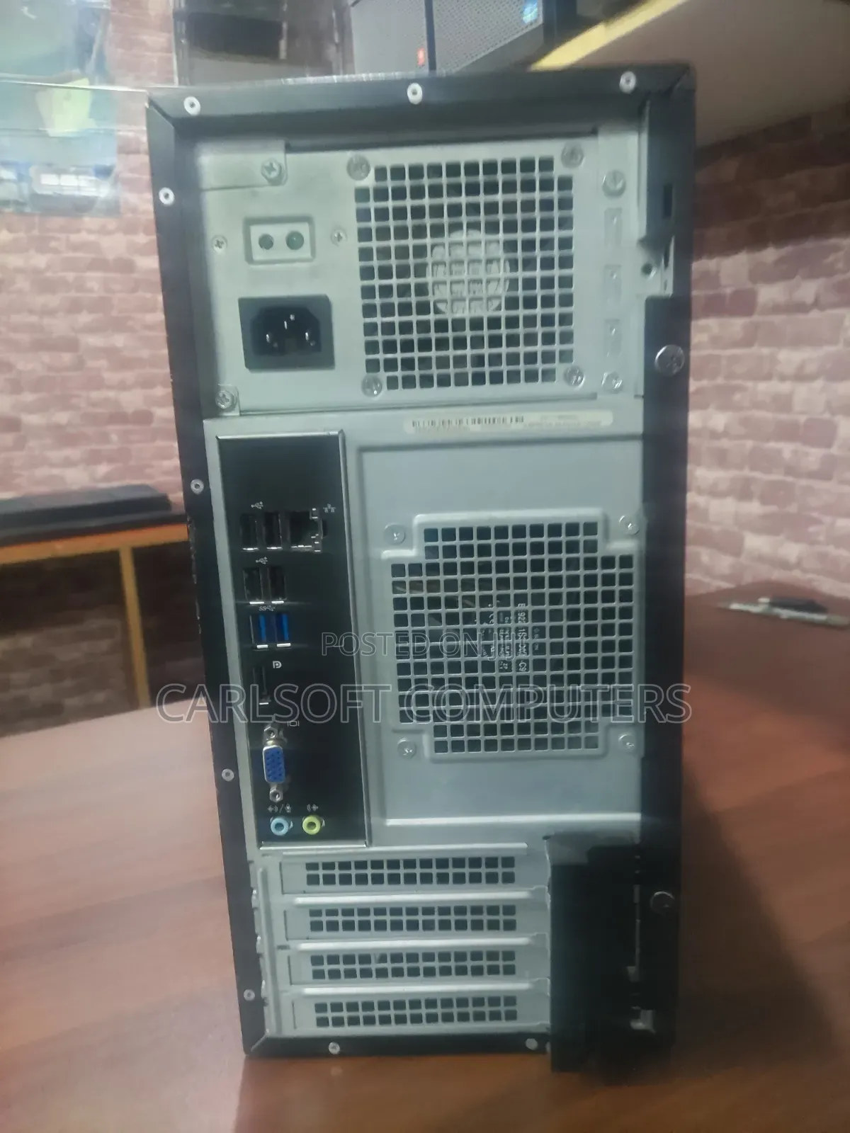 Desktop Computer Dell OptiPlex 390 4GB Intel Core i5 HDD 500GB