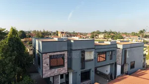 3bdrm Duplex in Nakawa for sale