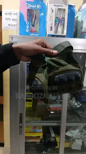 Knuckle Protection Gloves