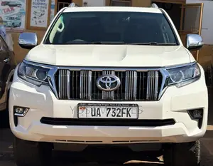 Toyota Land Cruiser Prado 2.8 2018 White