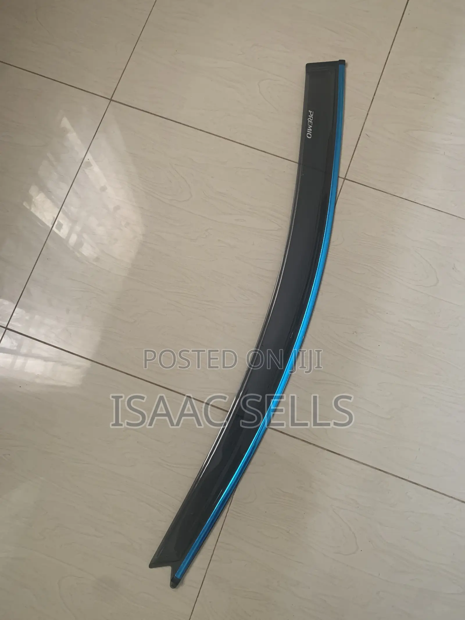 Premio Rain Guard (Visor)