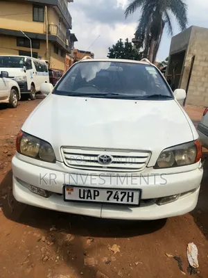 Toyota Ipsum 2003 White