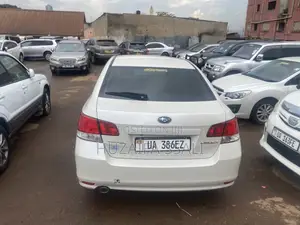 Subaru Legacy 2011 Silver