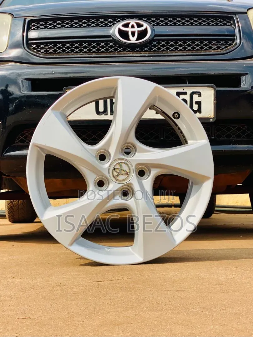 Toyota Original Sport Rims in Size 17