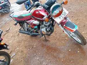 TVS HLX 125 2018 Red