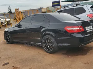 Mercedes-Benz E250 2013 Black