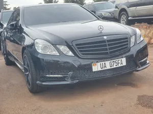 Mercedes-Benz E250 2013 Black