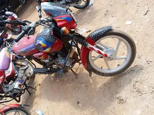 Bajaj CT 125X 2025 Red