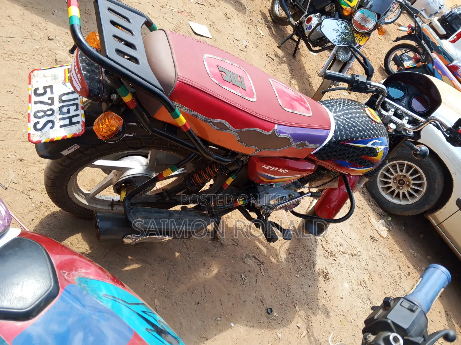 Bajaj CT 125X 2025 Red