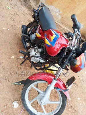 Bajaj CT 125X 2018 Red