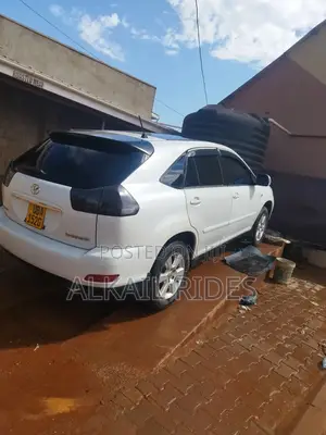 Toyota Harrier 2.4 2008 White