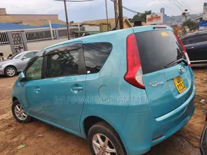 Toyota Passo Sette 2010 Blue