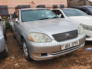Toyota Mark II 2004 Silver
