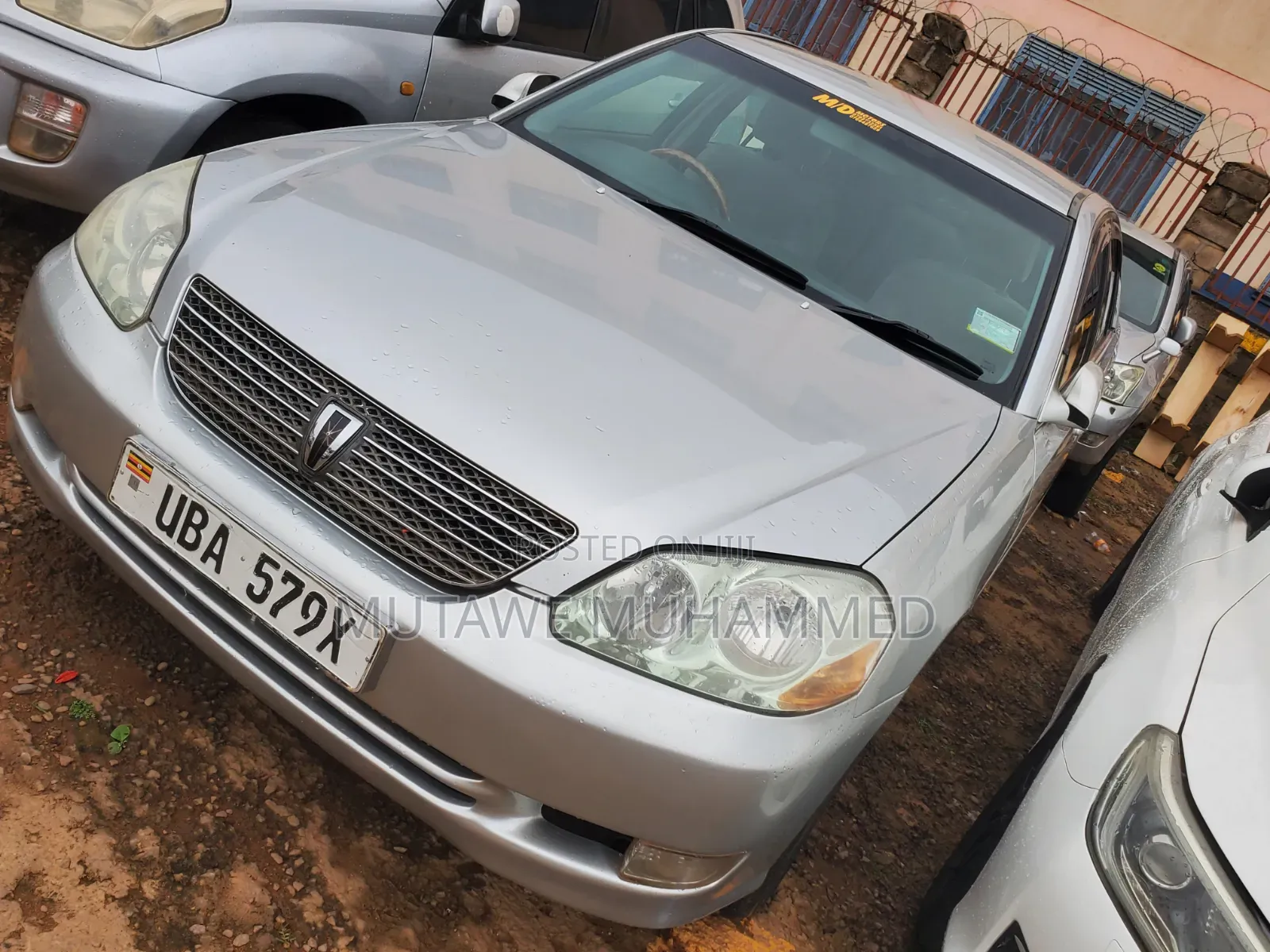 Toyota Mark II 2004 Silver