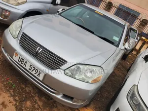 Toyota Mark II 2004 Silver